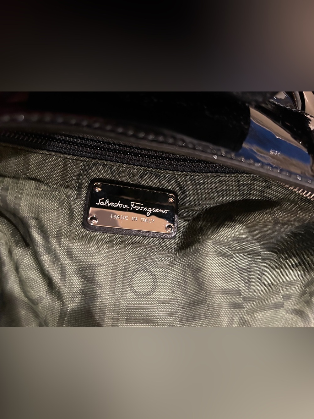 Vintage 2000s SALVATORE FERRAGAMO Marissa Gancini black patent leather bag,NEW - Picture 11 of 12